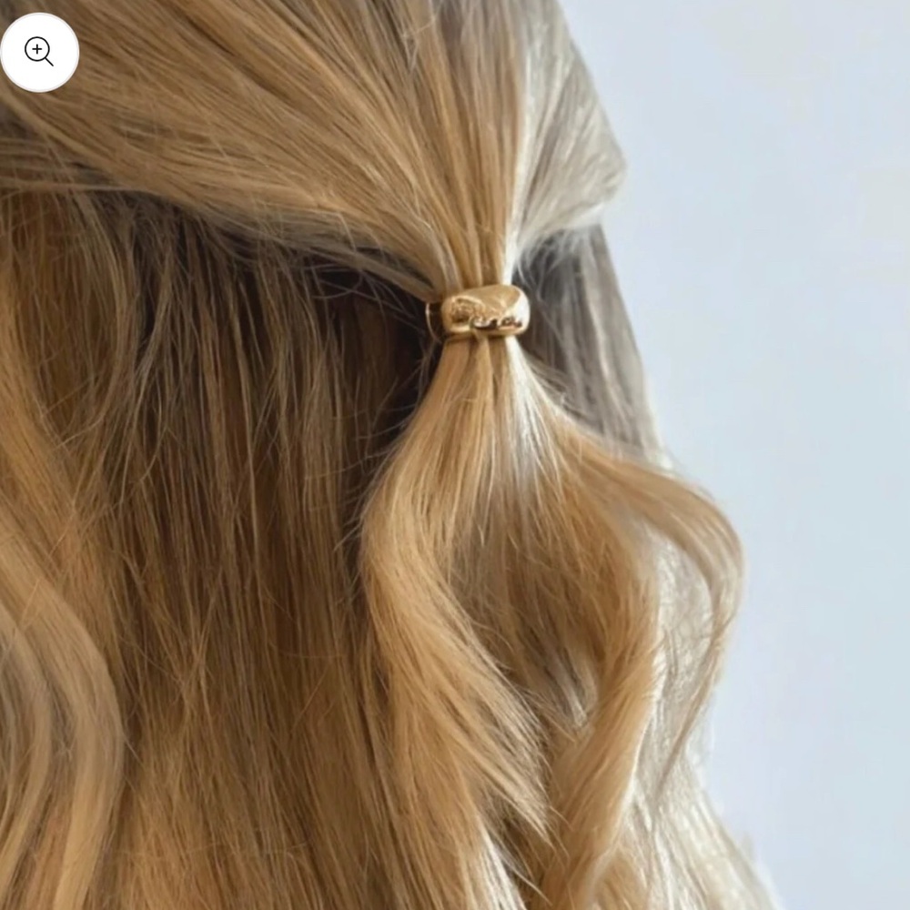 Kela Golden Half Ponytail Charm NWOT